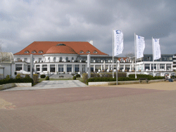 Hotel in Travemnde direkt mit Blick auf den Strand und die Ostsee